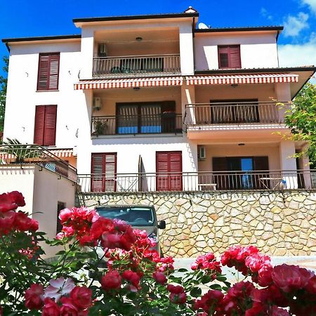 Apartments With A Parking Space Rabac, Labin - 7429 Eksteriør billede